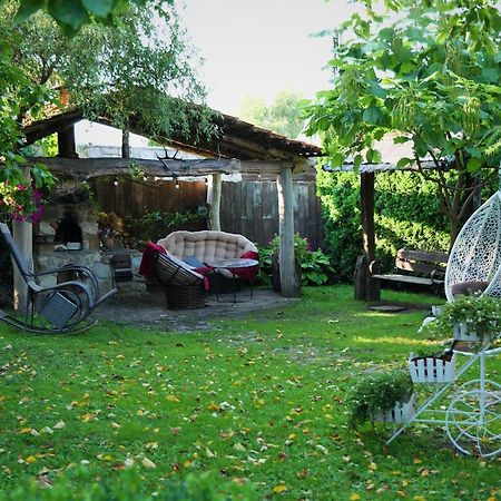 Sadyba Pochayiv Vila Pochaiv Exterior foto