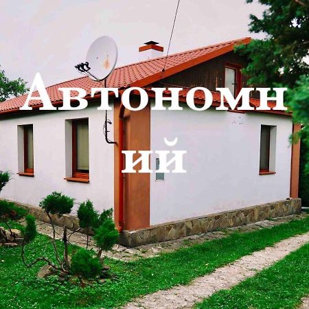 Sadyba Pochayiv Vila Pochaiv Exterior foto