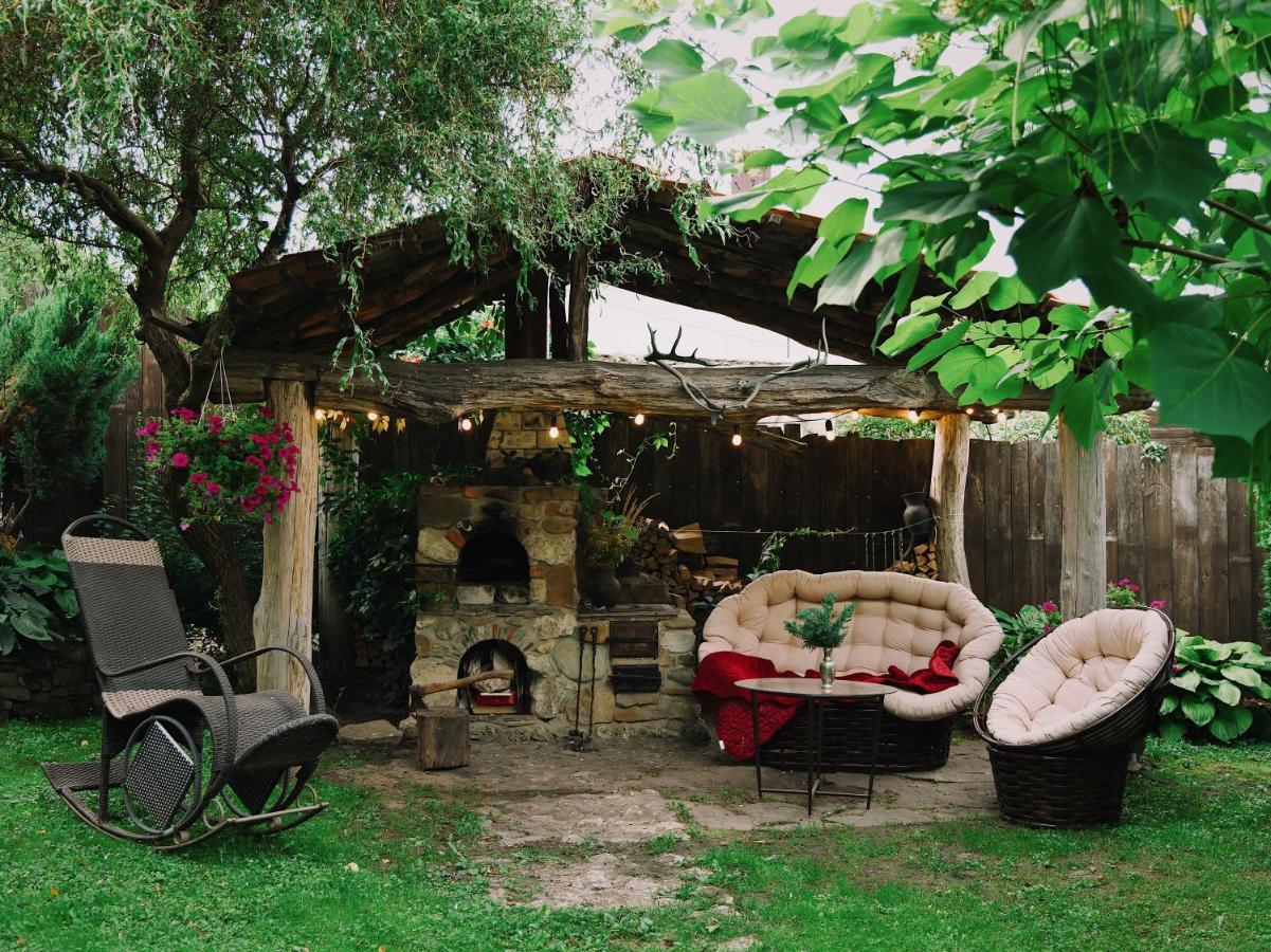 Sadyba Pochayiv Vila Pochaiv Exterior foto